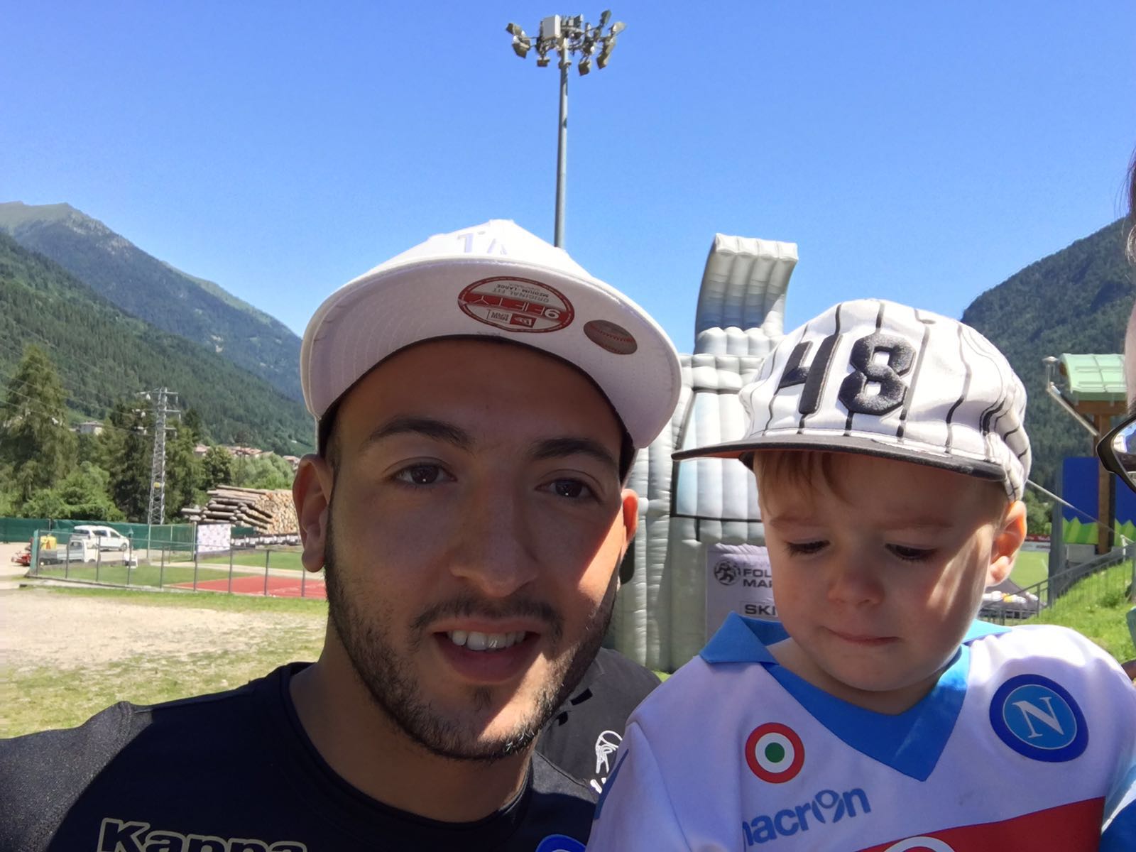 El Kaddouri con Leo