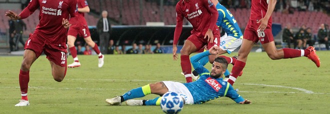 new Fotosud - Napoli - Liverpool champions league (Newfotosud Renato Esposito)