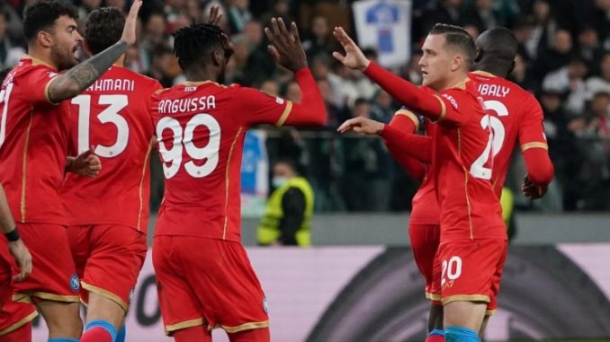 napoli esulta legia varsavia