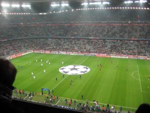 11.11.03 Bayer Monaco Napoli  3-2  (9)