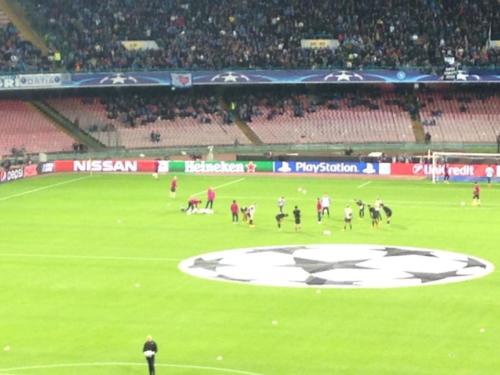 17.11.01 Napoli Manchester 2-4  (24)