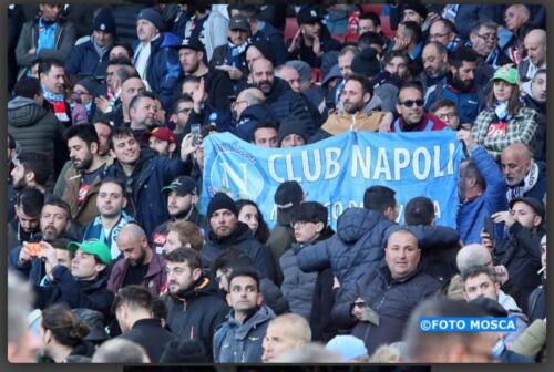 19.04.11 Arsenal Napoli 2-0 (33)