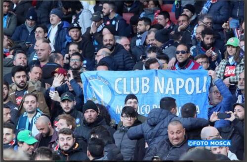 19.04.11 Arsenal Napoli 2-0 (35)