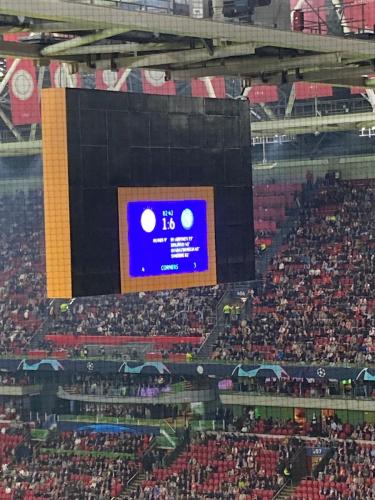 22.10.04-Ajax-Napoli-1-6-10