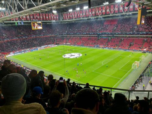 22.10.04-Ajax-Napoli-1-6-4
